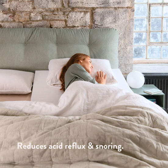 The perfect companion for a good nights rest if you snore or have acid reflux, these wedges elevate the head of the mattress and your upper torso in turn and make sleeping and the next day better so you relax when needed. altering you airways to get better breathing and less backflow for your overall health. give you partner a little more peace of mind too. designed to fit ergonomically for all mattress types and bed sizes. It can also help with GERD and sleep apnoea 
