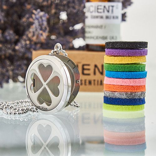 Aromatherapy Four Leaf Clover Essential Oil Diffuser Necklace