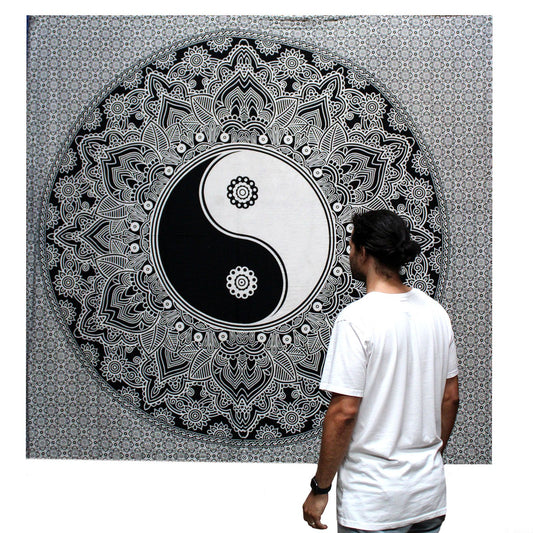 Black & White,  Ying & Yang Double Cotton Hanging Wall Art / Bedspread