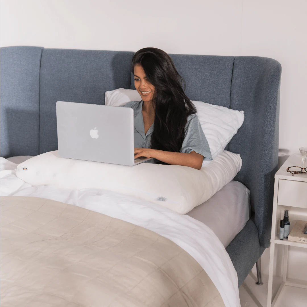 This pillow is great for extra support in a number of sleeping or lying positions. it is ergonomically designed and made in the UK. this can keep you cozy or be used as a back rest, laptop rest, or support your legs, or baby.&nbsp;

it comes with a 2 year guarantee&nbsp;

79cm L x 74cm W x 15.5cm H (31'' L x 29'' W x 6'' H)